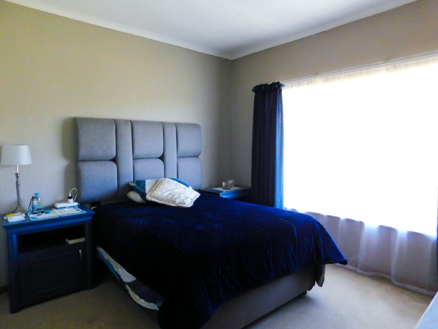 4 Bedroom Property for Sale in Spaarwater Gauteng