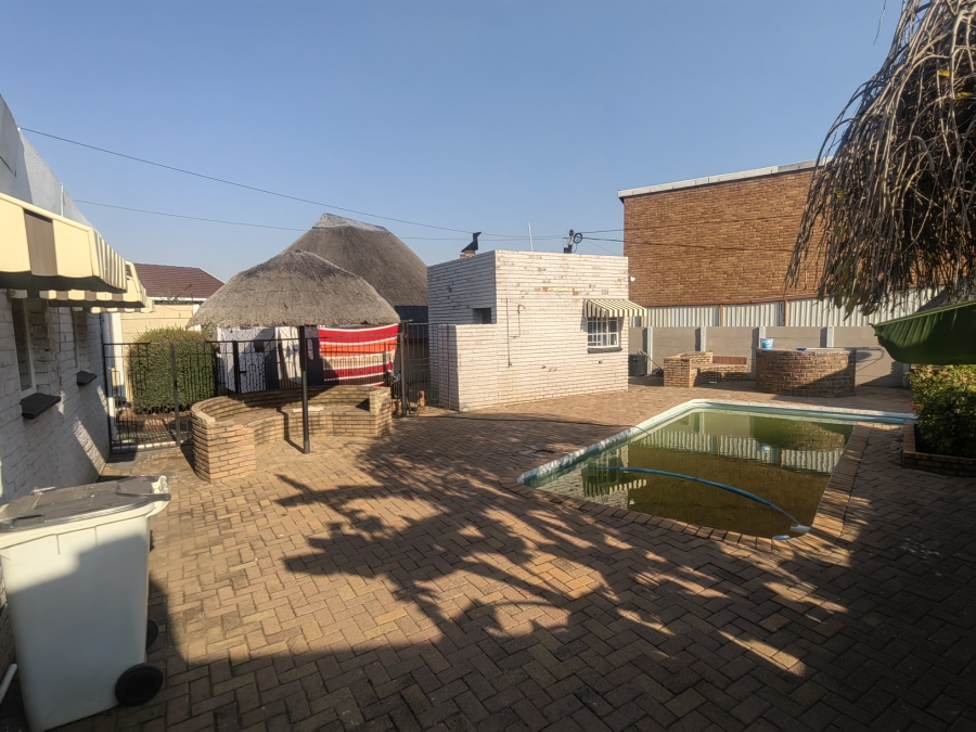3 Bedroom Property for Sale in Ferryvale Gauteng