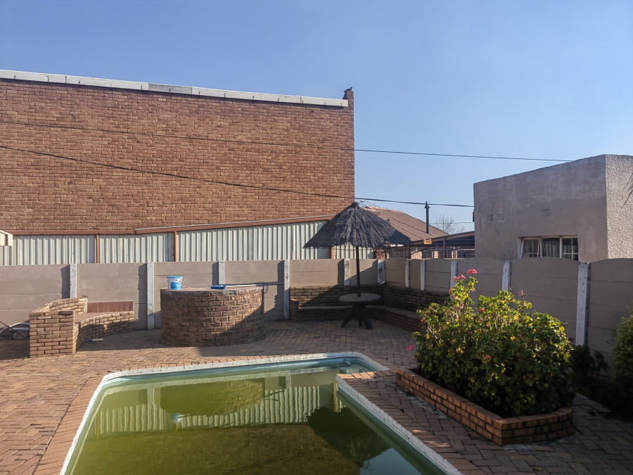 3 Bedroom Property for Sale in Ferryvale Gauteng