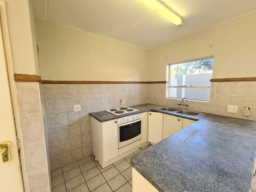To Let 2 Bedroom Property for Rent in Sunninghill Gauteng