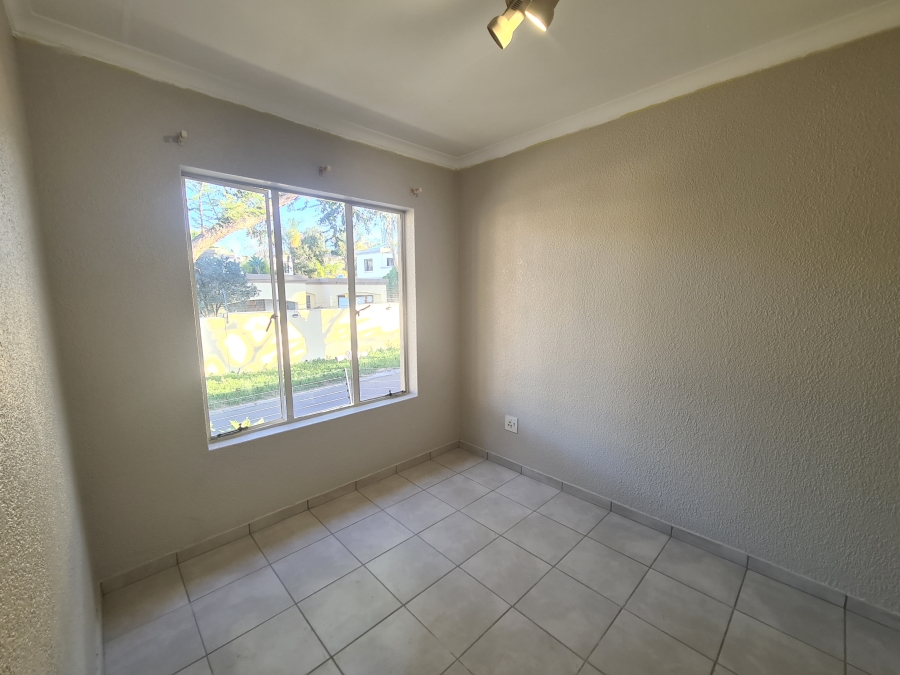 To Let 2 Bedroom Property for Rent in Sunninghill Gauteng