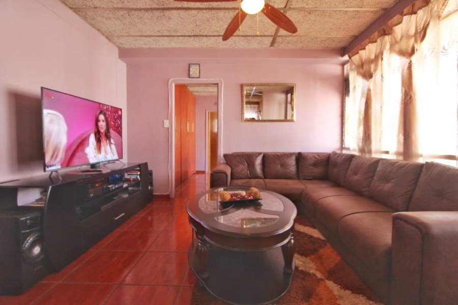 2 Bedroom Property for Sale in Kempton Park Central Gauteng