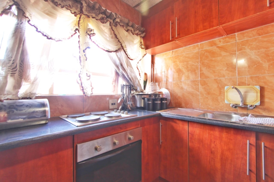 2 Bedroom Property for Sale in Kempton Park Central Gauteng