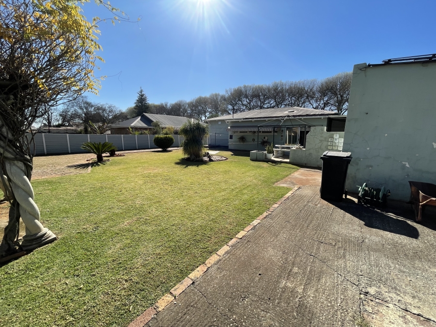 3 Bedroom Property for Sale in Dalview Gauteng