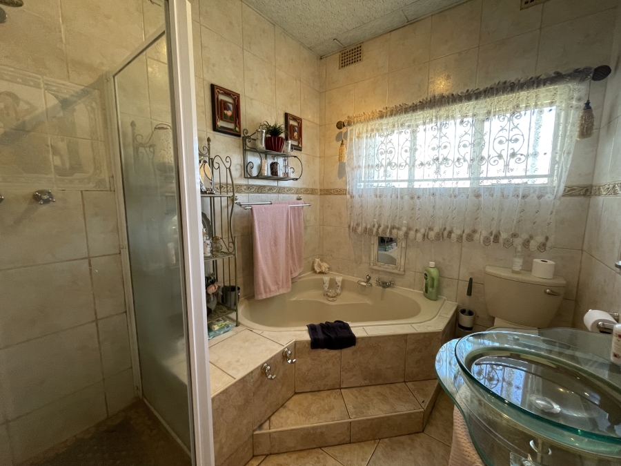 3 Bedroom Property for Sale in Dalview Gauteng