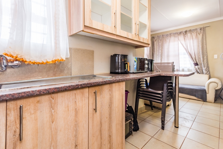 3 Bedroom Property for Sale in Protea Glen Gauteng