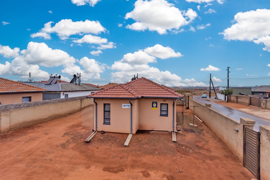 3 Bedroom Property for Sale in Protea Glen Gauteng