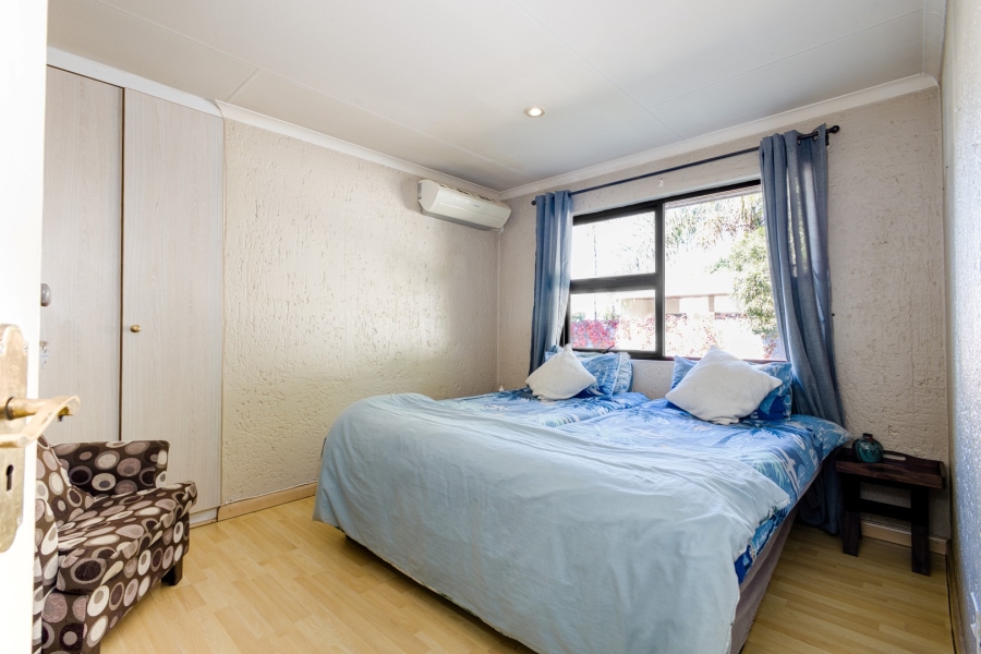 To Let 4 Bedroom Property for Rent in Fourways Gardens Gauteng