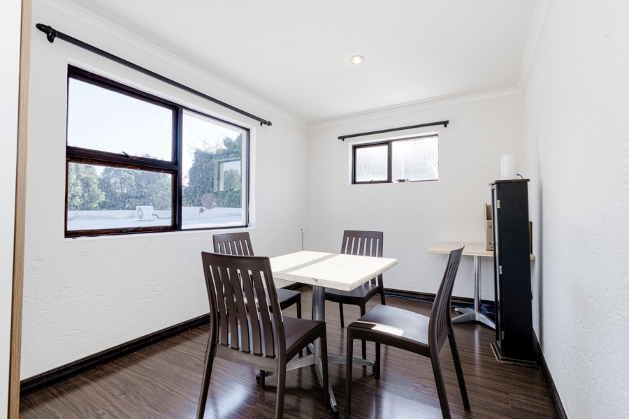 To Let 4 Bedroom Property for Rent in Fourways Gardens Gauteng