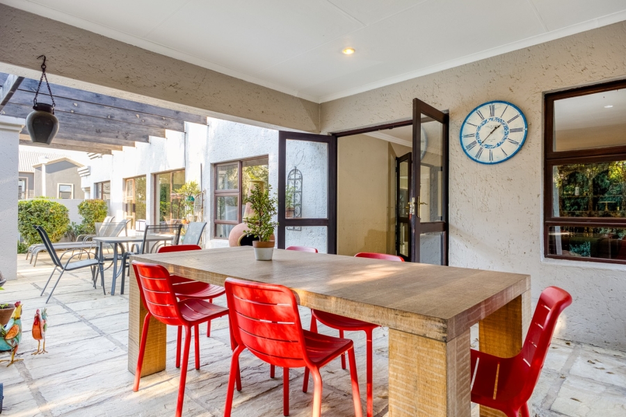 To Let 4 Bedroom Property for Rent in Fourways Gardens Gauteng