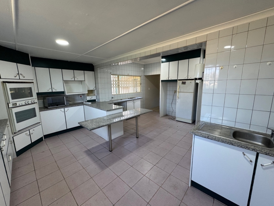 4 Bedroom Property for Sale in Parkrand Gauteng