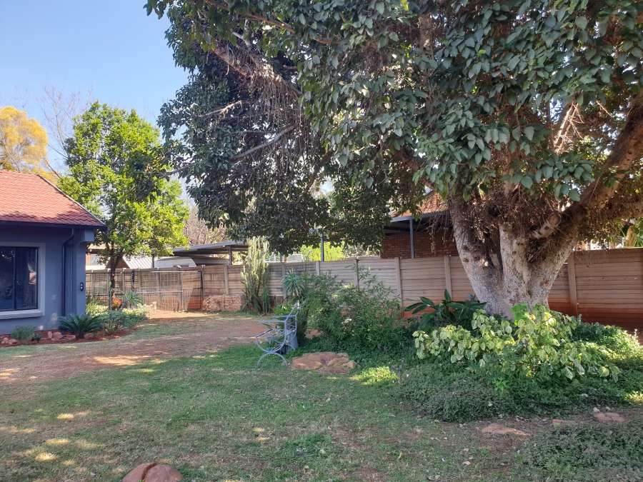 2 Bedroom Property for Sale in Doornpoort Gauteng