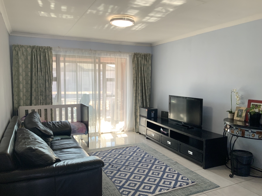 2 Bedroom Property for Sale in Parkrand Gauteng