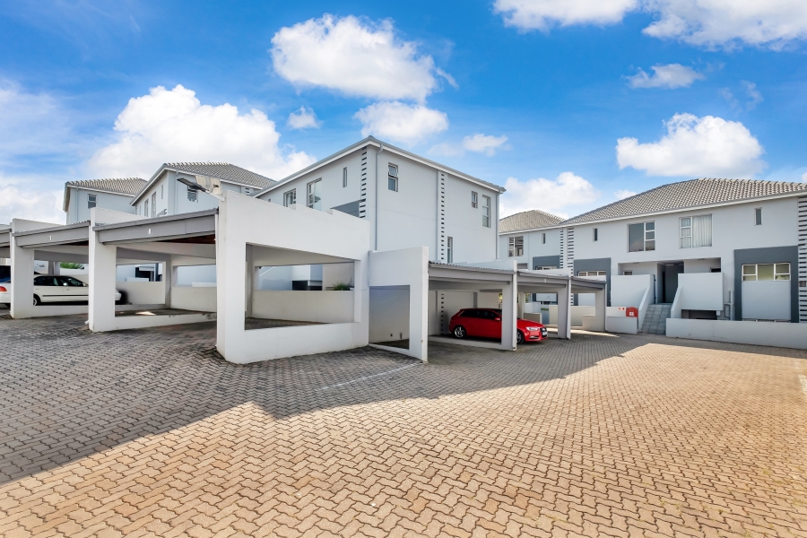 3 Bedroom Property for Sale in Strathavon Gauteng
