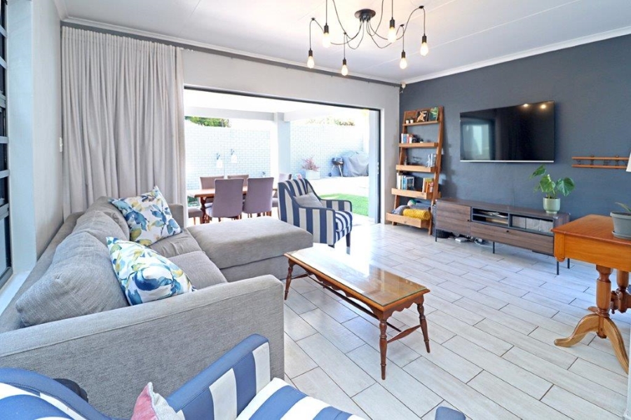 3 Bedroom Property for Sale in Marais Steyn Park Gauteng
