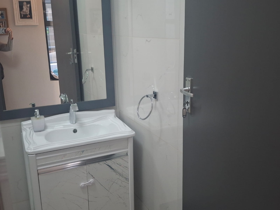 3 Bedroom Property for Sale in Marais Steyn Park Gauteng