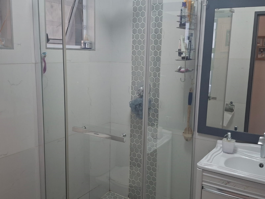 3 Bedroom Property for Sale in Marais Steyn Park Gauteng