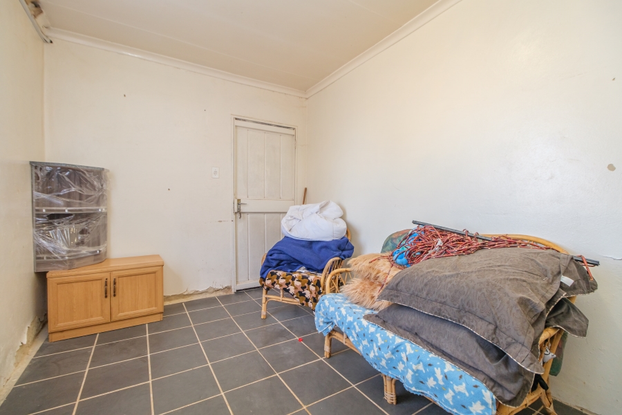 6 Bedroom Property for Sale in Tenacre A H Gauteng