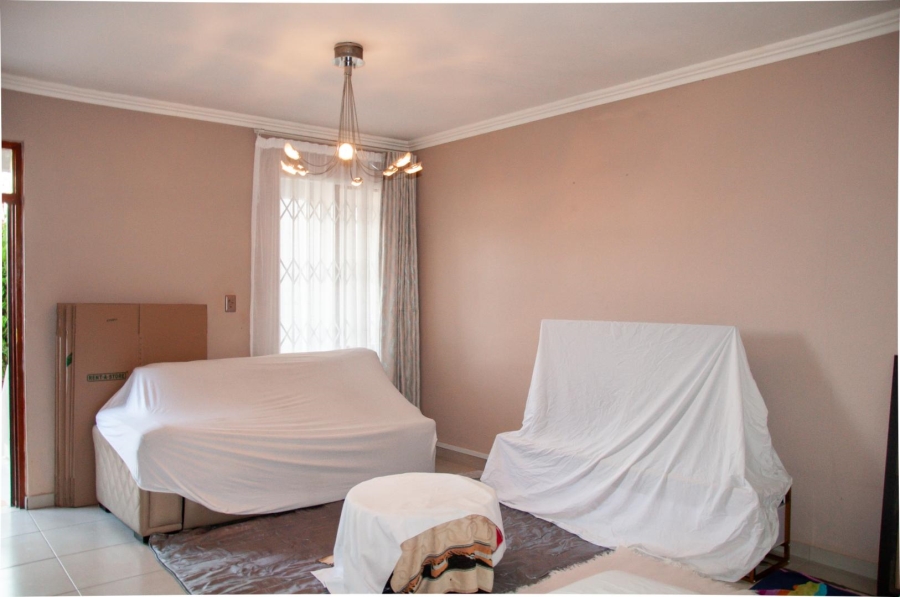 2 Bedroom Property for Sale in Halfway Gardens Gauteng