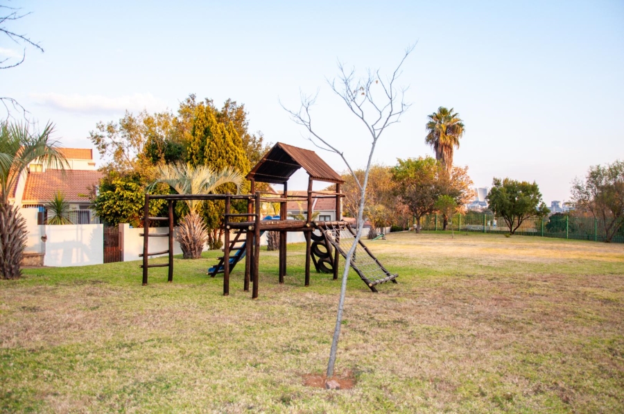 2 Bedroom Property for Sale in Halfway Gardens Gauteng