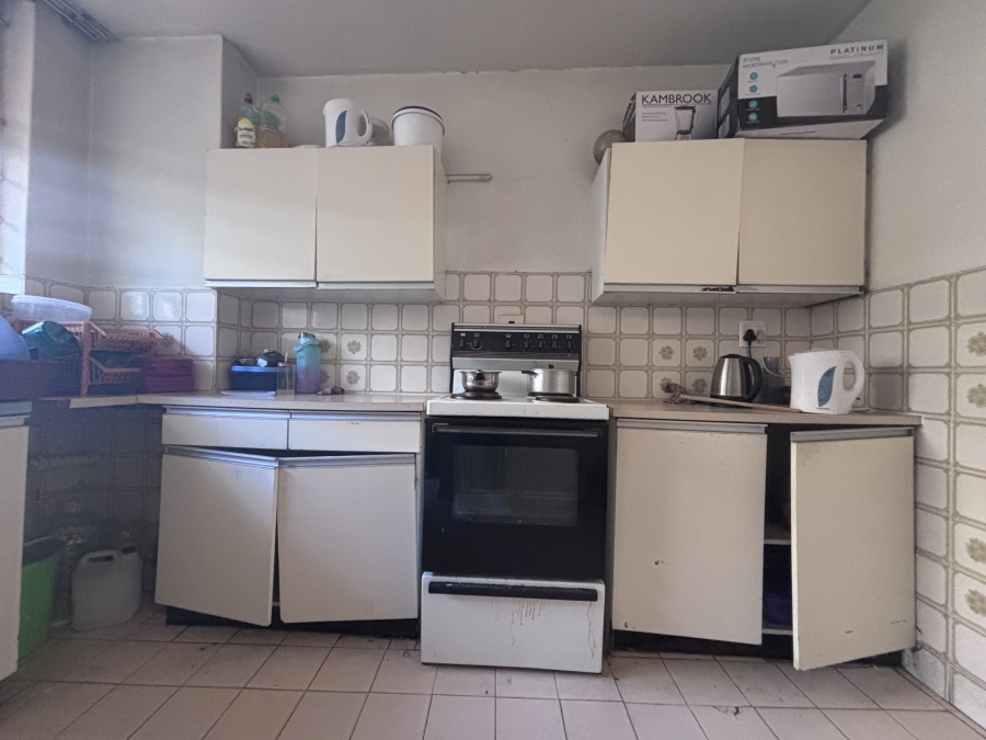 2 Bedroom Property for Sale in Pretoria Central Gauteng