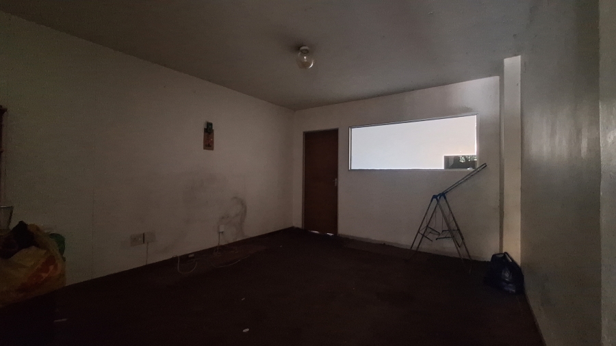 2 Bedroom Property for Sale in Pretoria Central Gauteng