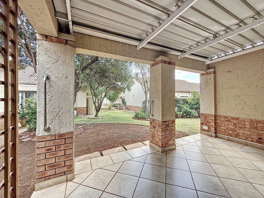 To Let 1 Bedroom Property for Rent in The Meadows Gauteng