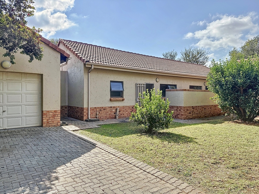 To Let 1 Bedroom Property for Rent in The Meadows Gauteng