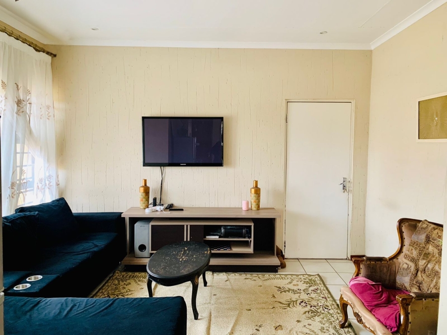 2 Bedroom Property for Sale in Bergsig Gauteng