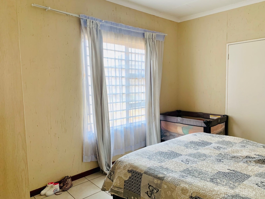 2 Bedroom Property for Sale in Bergsig Gauteng