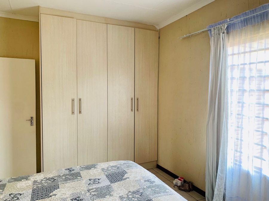 2 Bedroom Property for Sale in Bergsig Gauteng