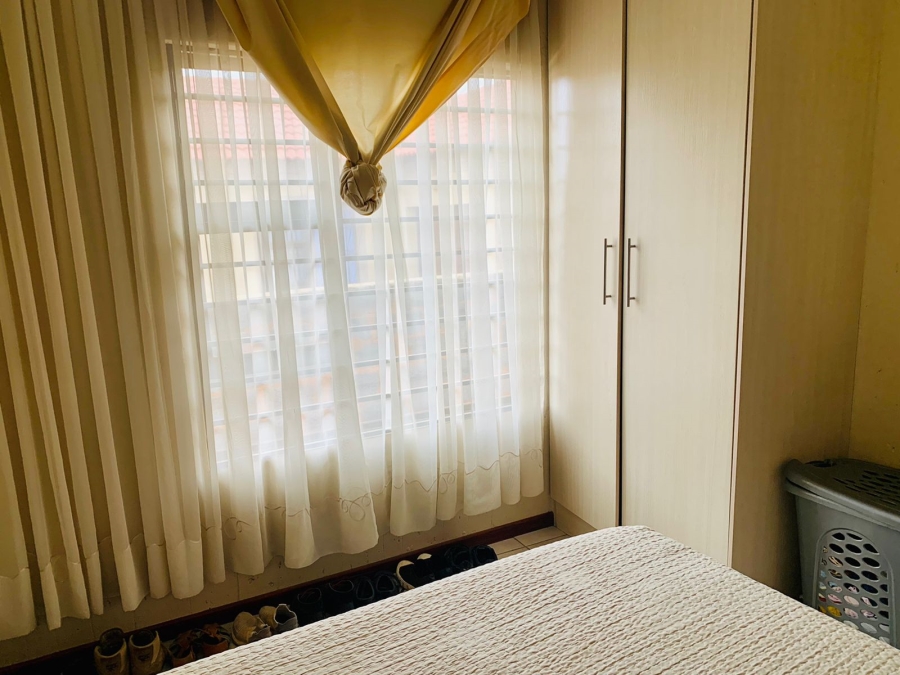 2 Bedroom Property for Sale in Bergsig Gauteng