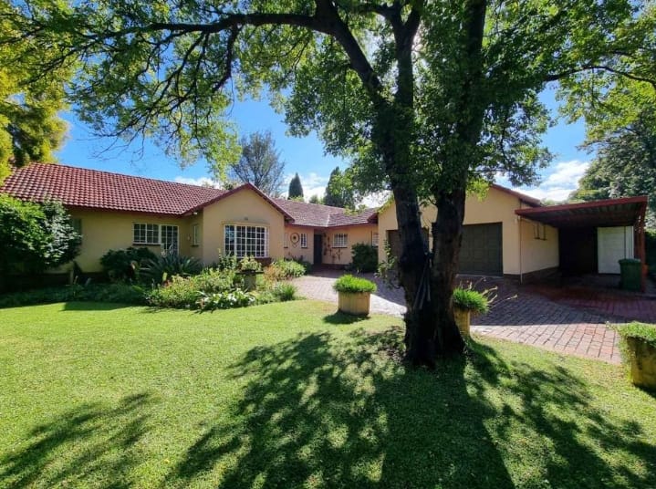 4 Bedroom Property for Sale in Brackenhurst Gauteng