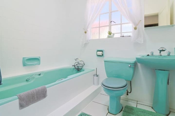 4 Bedroom Property for Sale in Brackenhurst Gauteng