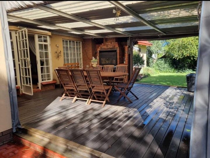 4 Bedroom Property for Sale in Brackenhurst Gauteng