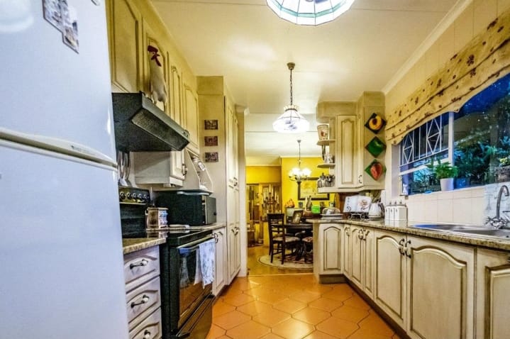 3 Bedroom Property for Sale in Brackenhurst Gauteng