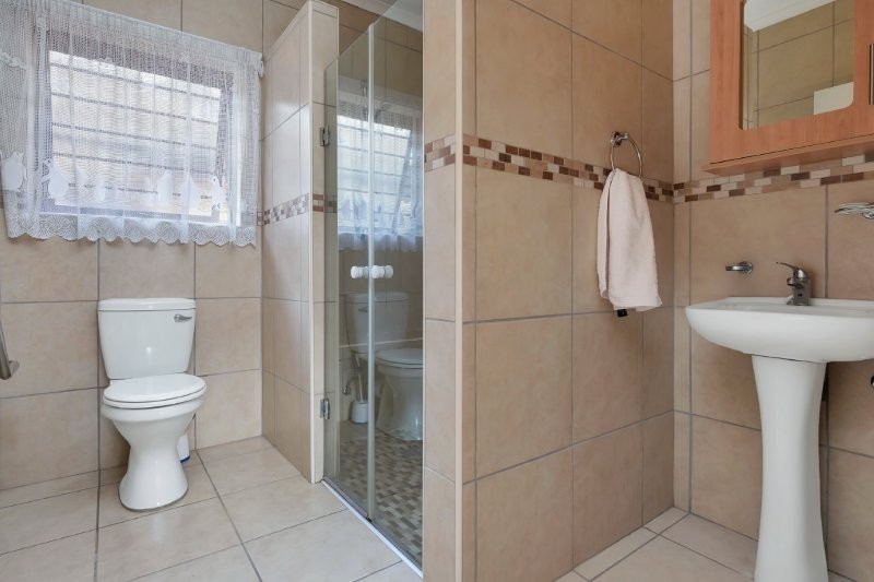 3 Bedroom Property for Sale in Olivedale Gauteng