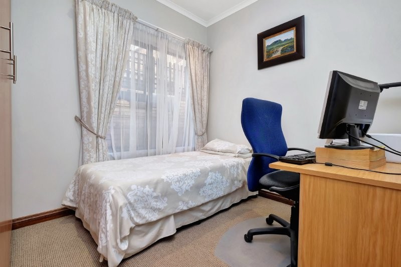 3 Bedroom Property for Sale in Olivedale Gauteng