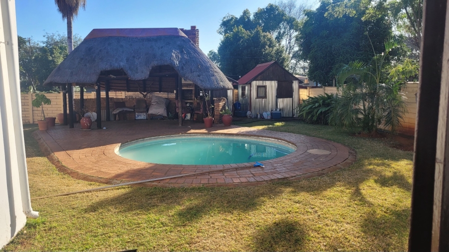 3 Bedroom Property for Sale in Sinoville Gauteng