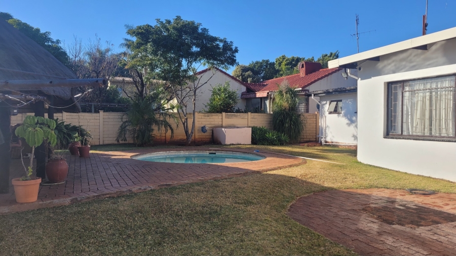 3 Bedroom Property for Sale in Sinoville Gauteng