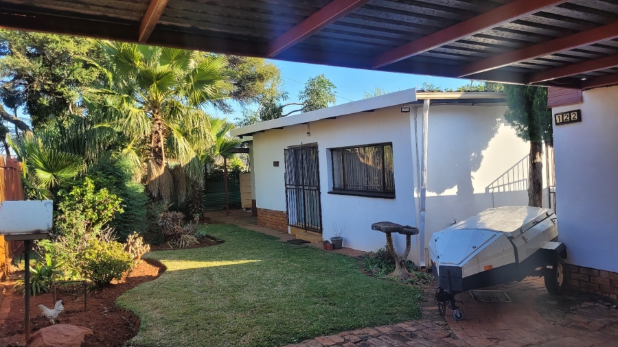 3 Bedroom Property for Sale in Sinoville Gauteng