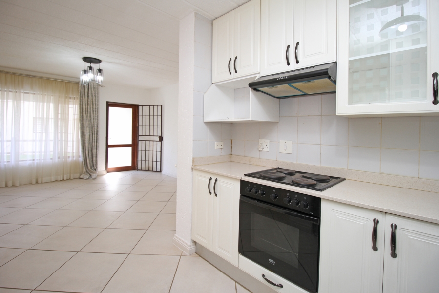 2 Bedroom Property for Sale in Norwood Gauteng