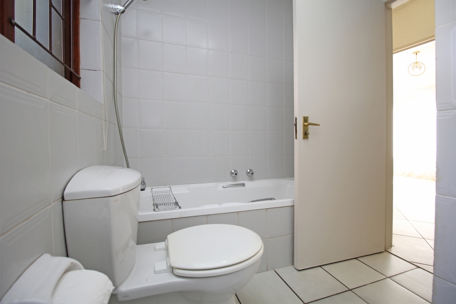 2 Bedroom Property for Sale in Norwood Gauteng