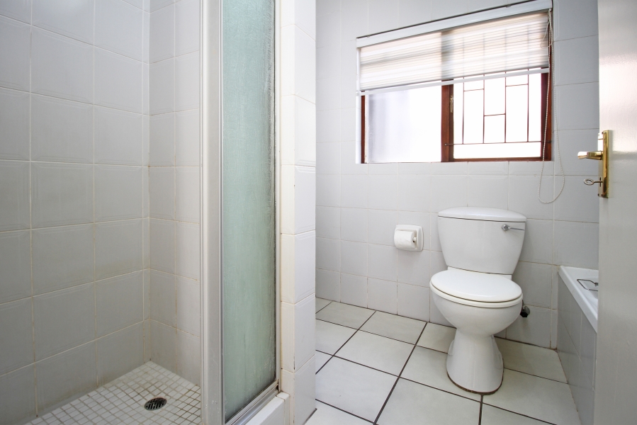 2 Bedroom Property for Sale in Norwood Gauteng