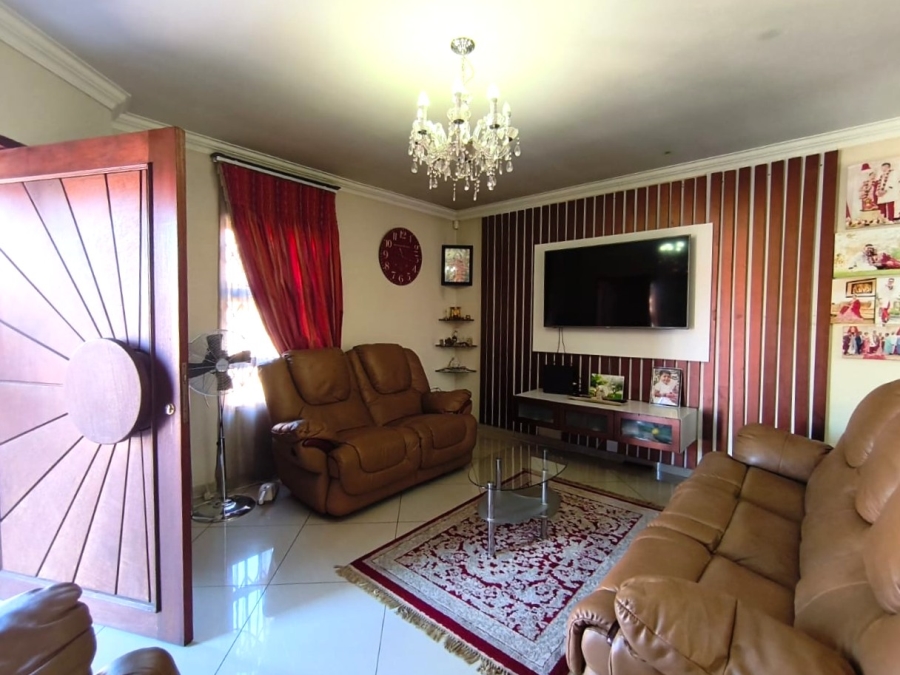 3 Bedroom Property for Sale in New Redruth Gauteng