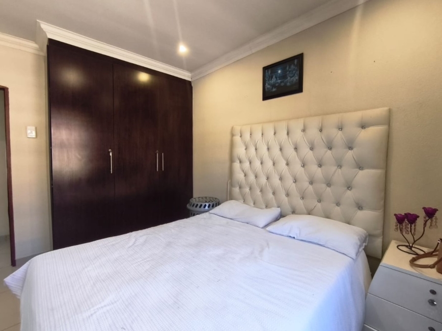 3 Bedroom Property for Sale in New Redruth Gauteng