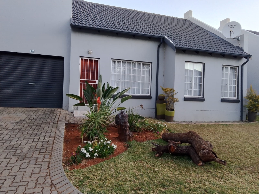 2 Bedroom Property for Sale in Amandasig Gauteng