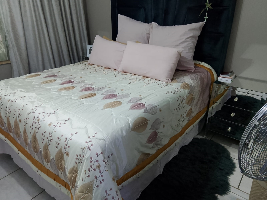 2 Bedroom Property for Sale in Amandasig Gauteng