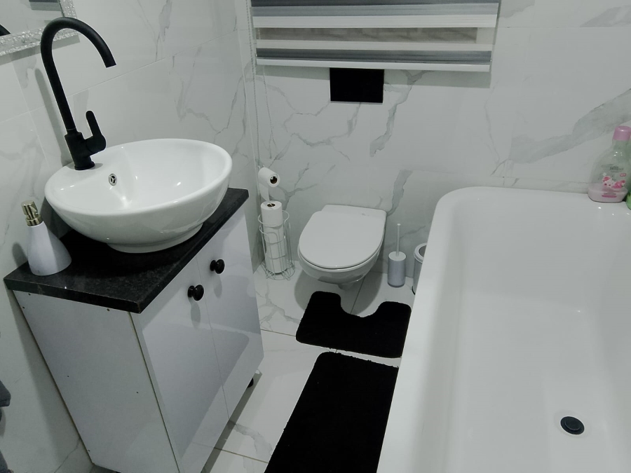 2 Bedroom Property for Sale in Amandasig Gauteng