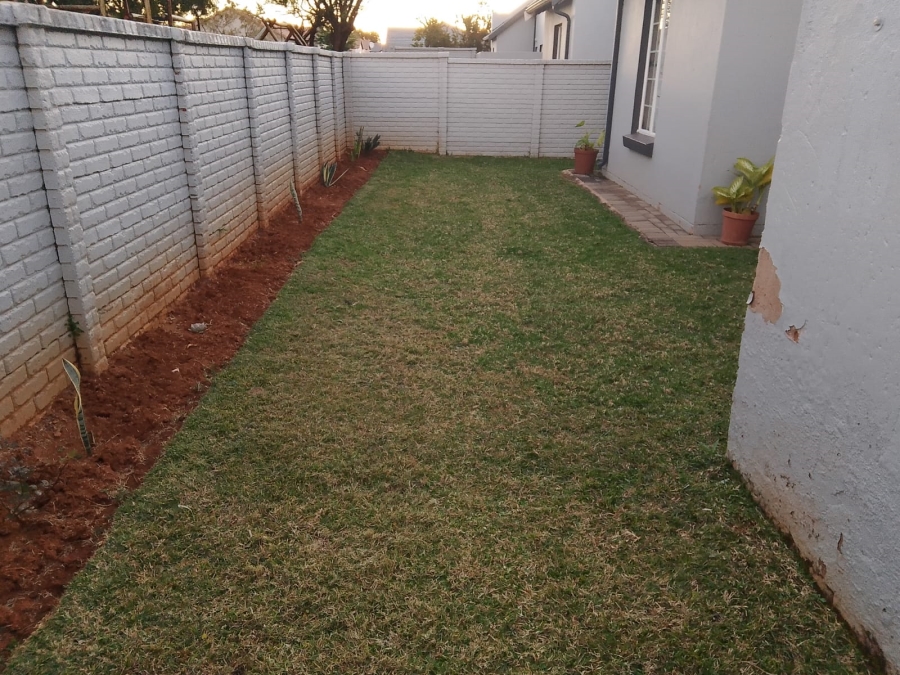 2 Bedroom Property for Sale in Amandasig Gauteng